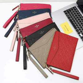 Picture of Louis Vuitton Wallets _SKUfw227105697fw